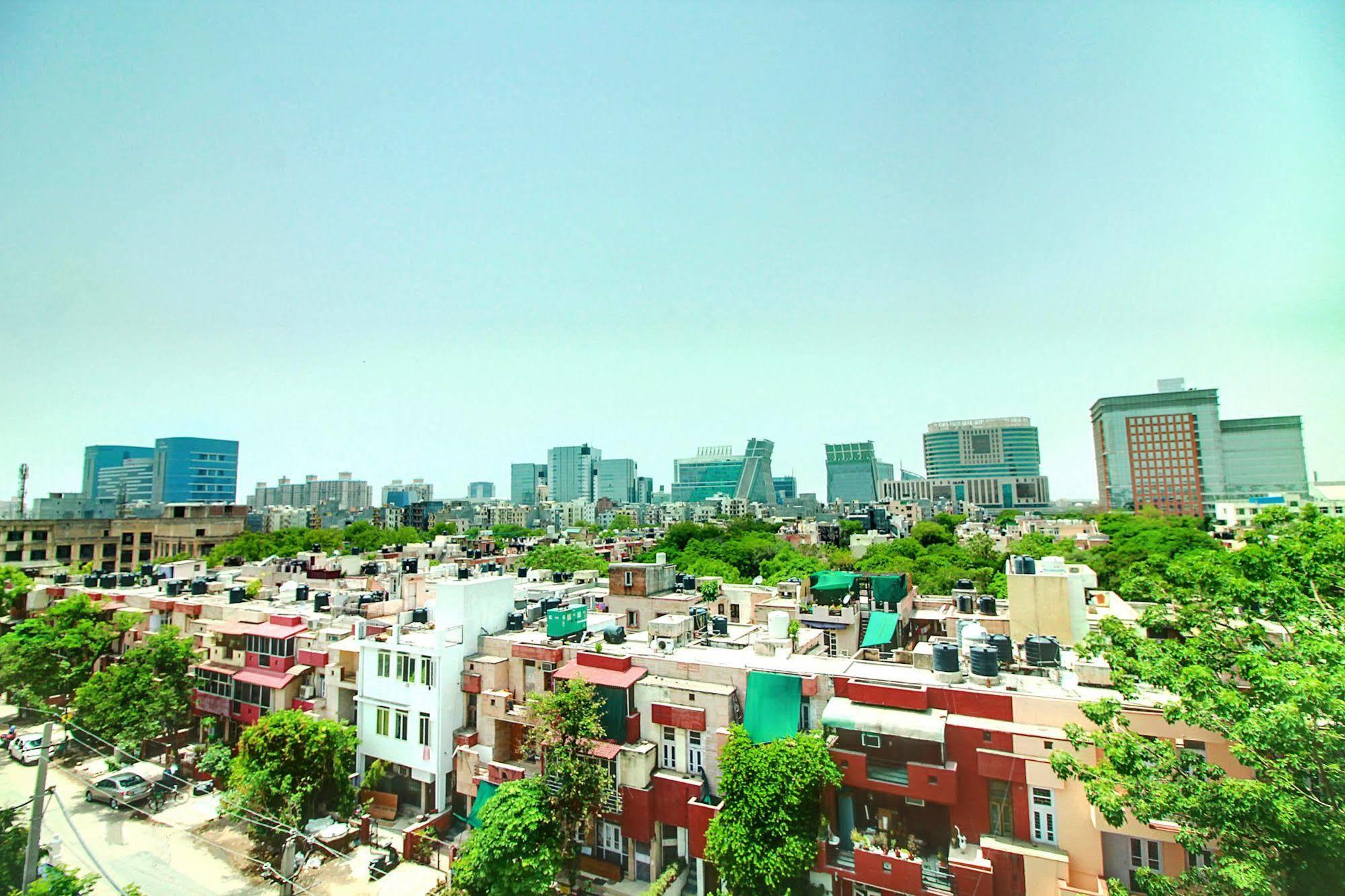 Staayz Premium Gurgaon Hotel Luaran gambar
