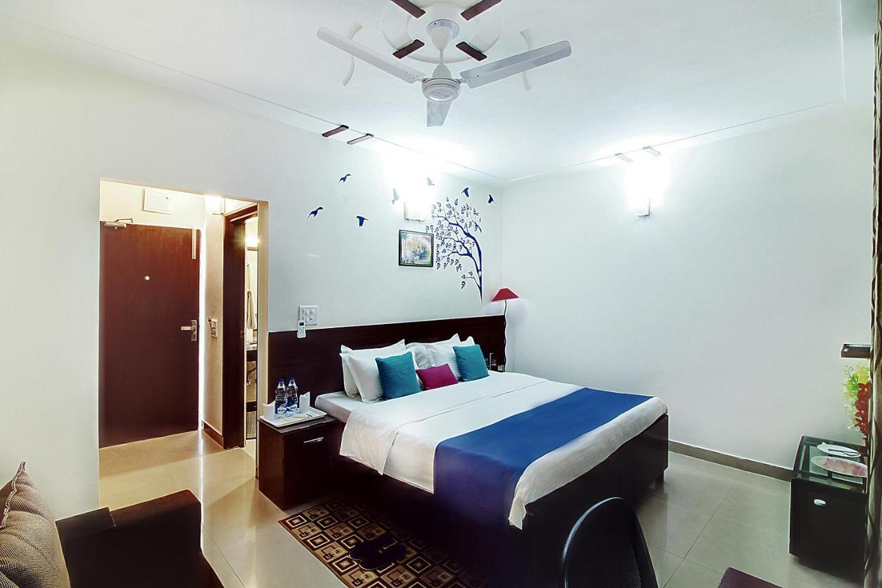 Staayz Premium Gurgaon Hotel Luaran gambar